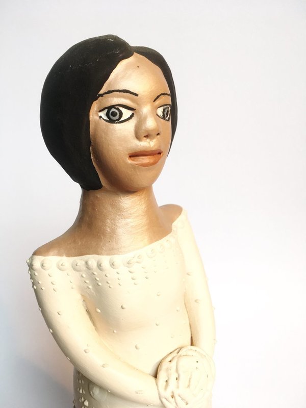 Skulptur aus Keramik  - Braut  26 cm